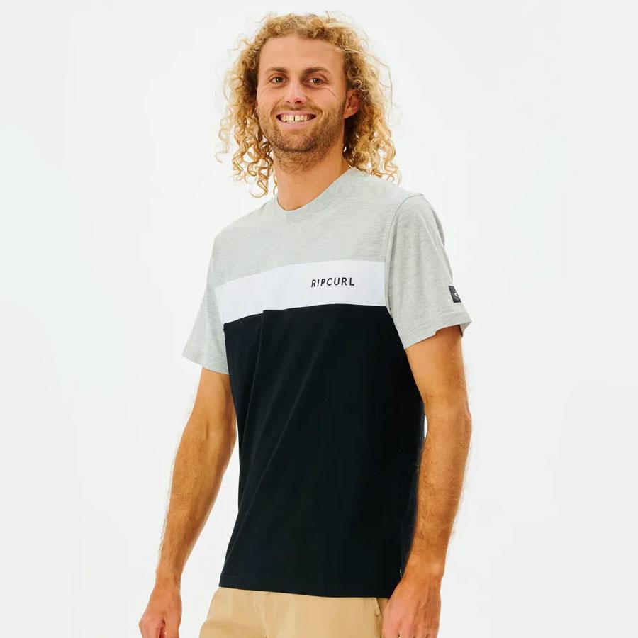 UNDERTOW PANEL TEE BLACK