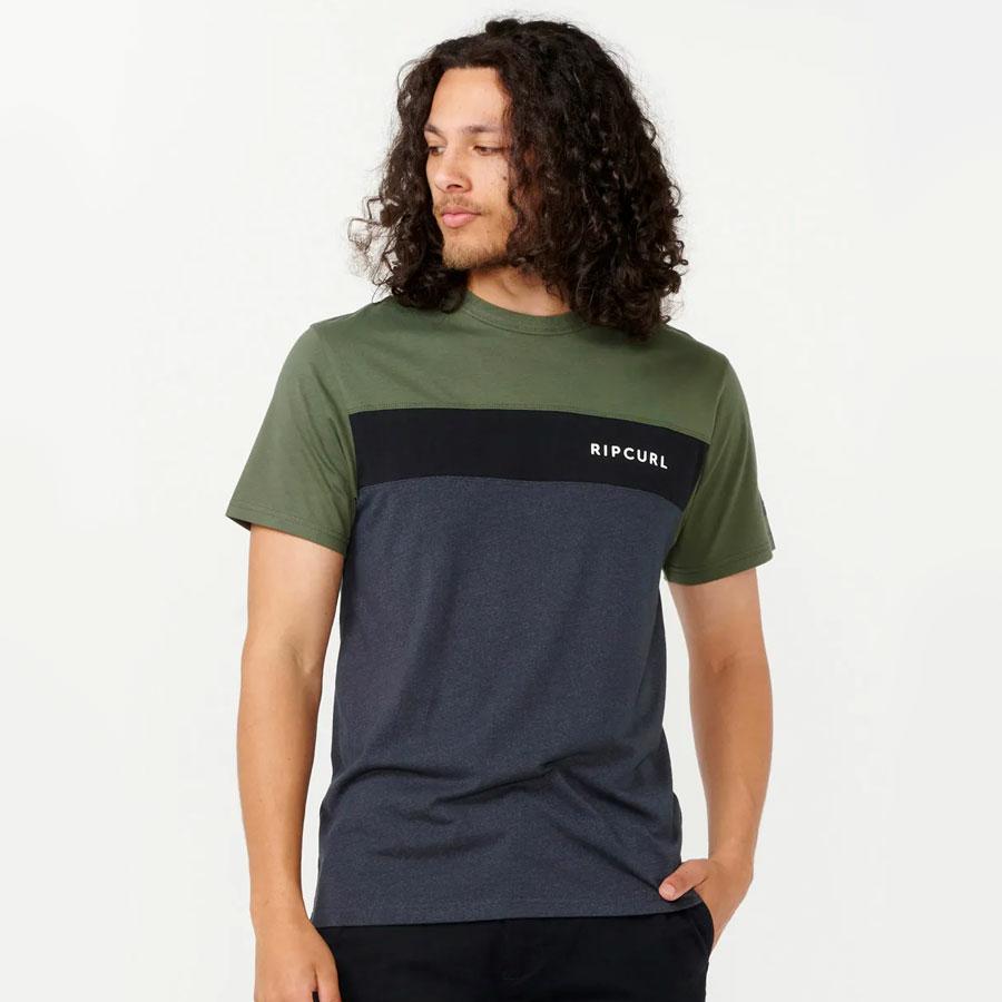 UNDERTOW PANEL TEE DARK OLIVE