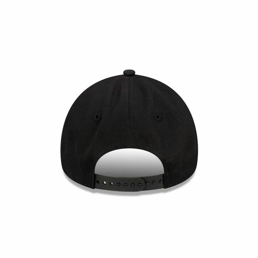 CHICAGO WHITE SOX BLACK O BLACK