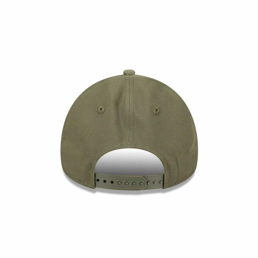 CHICAGO BULLS 9FORTY AFRA NEW OLIVE