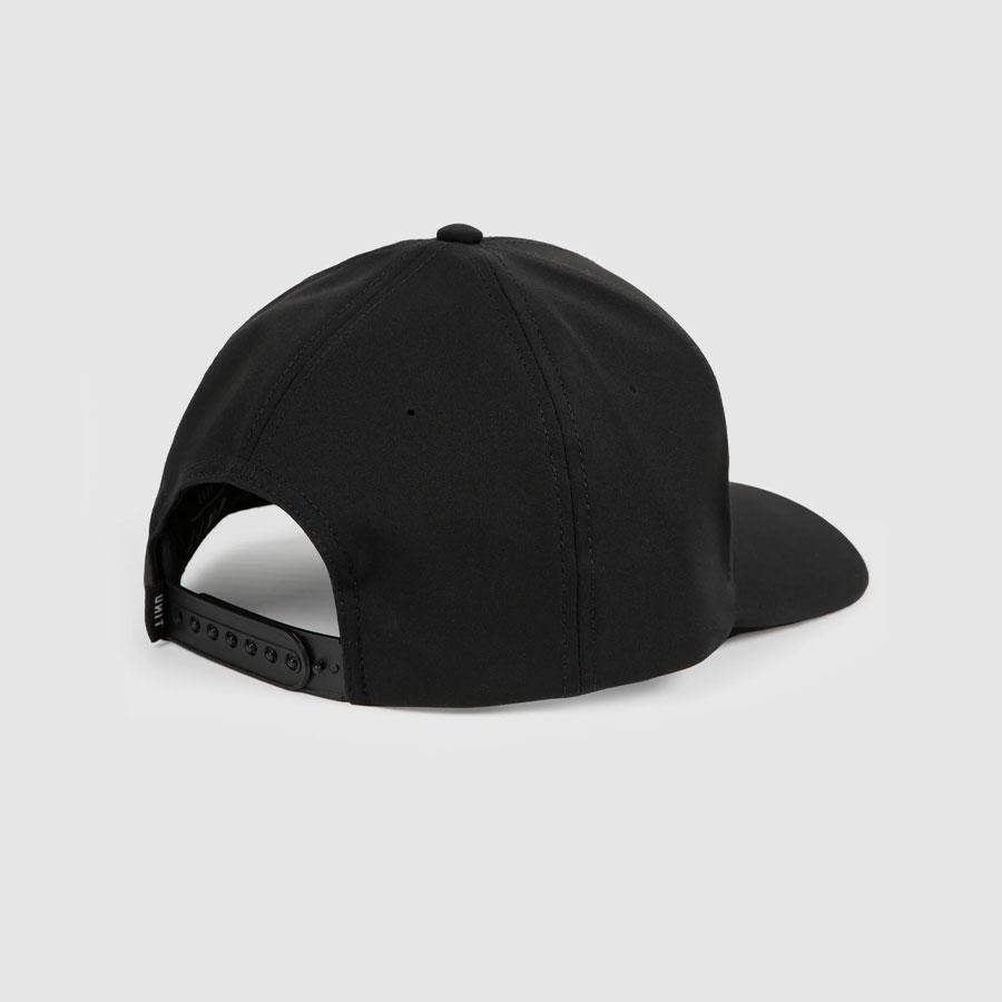 PERFORMANCE BLACK