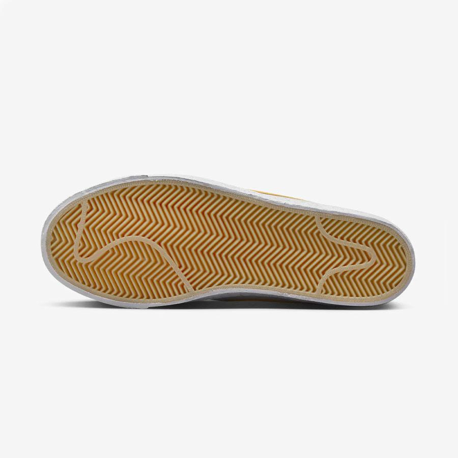 SB ZOOM BLAZER MID SUMMIT WHITE/LASER O