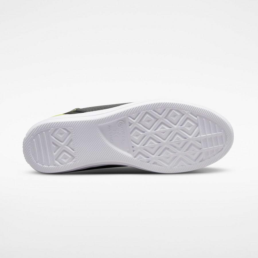 CT ULTRA SPRAY PAINT MID BLACK