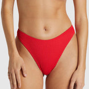 SUMMER HIGH SKIMPY HIKE FIESTA RED
