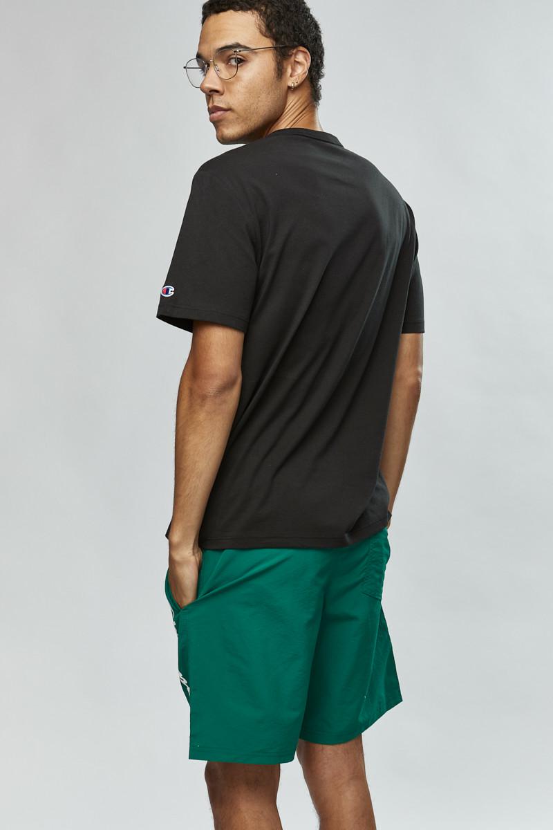 CHMPD SCRPT S/S TEE BLACK