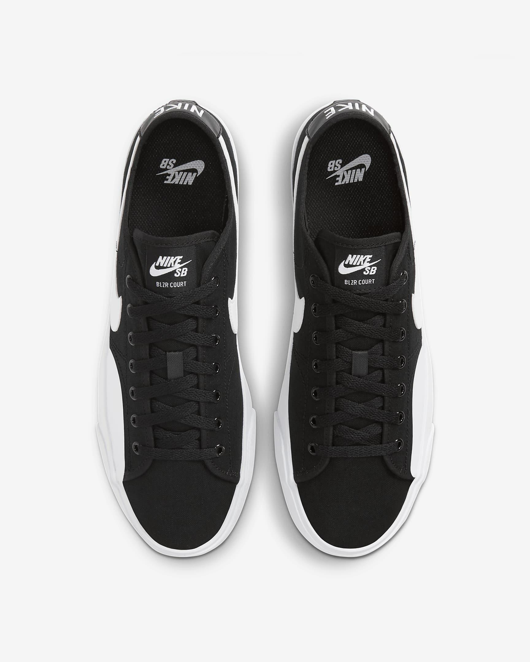 SB BLAZER COURT BLACK/WHITE-BLACK-GU