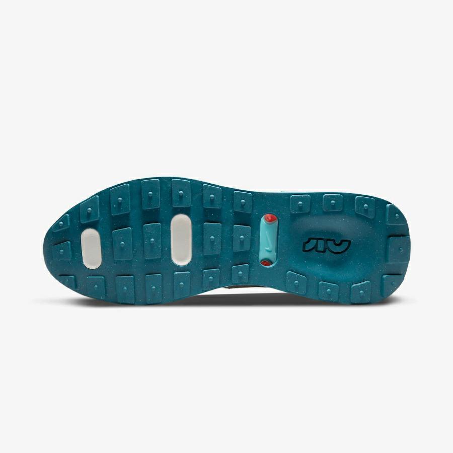 NIKE AIR MAX PRE-DAY SE WOLF GREY/SAIL-RIFTB