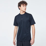 FOUNDATIONAL TRAIN SS TEE BLACKOUT