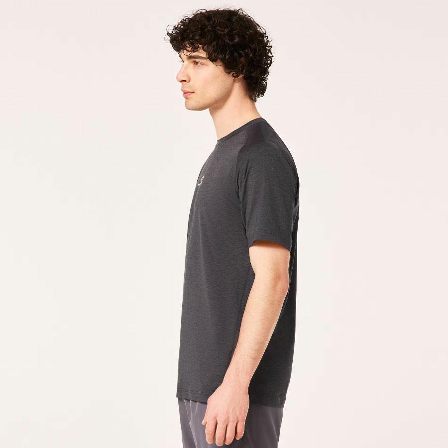 O FIT RC SS TEE BLACK/GREY HTHR