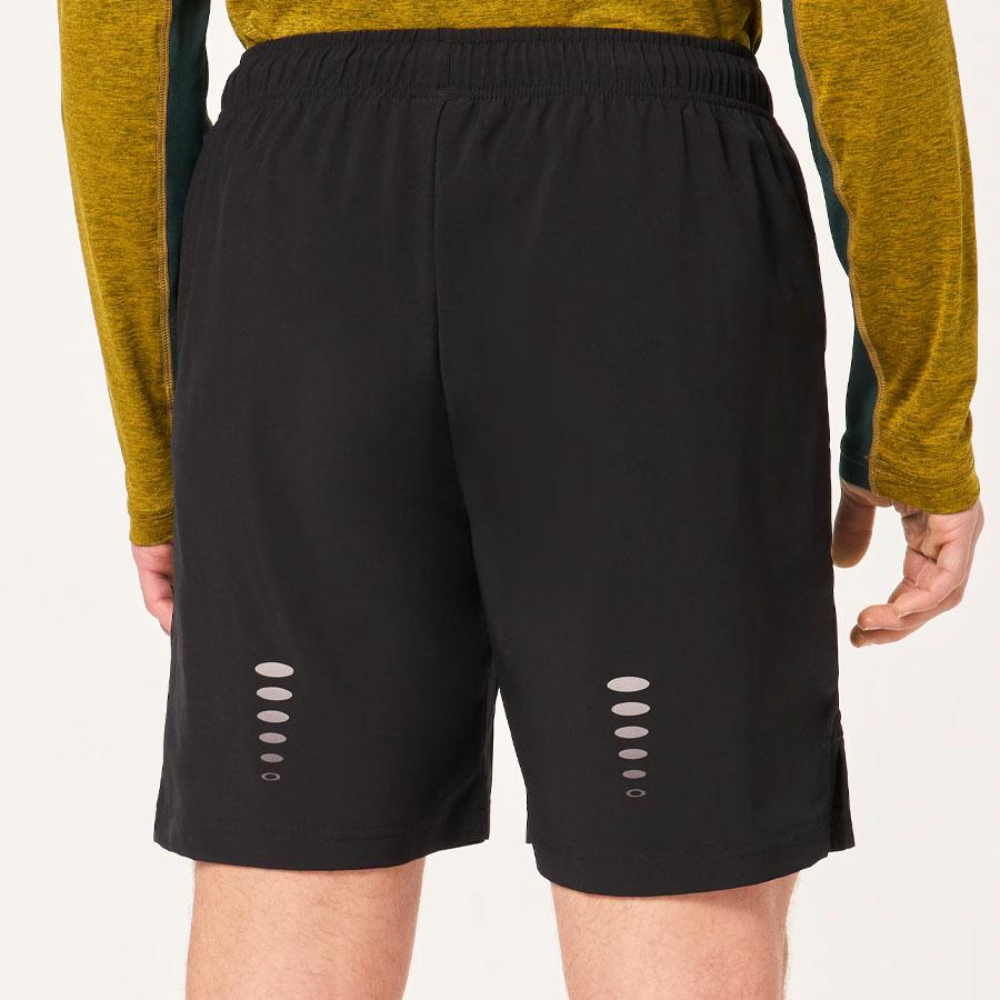 FOUNDATIONAL 7 SHORT 3. BLACKOUT
