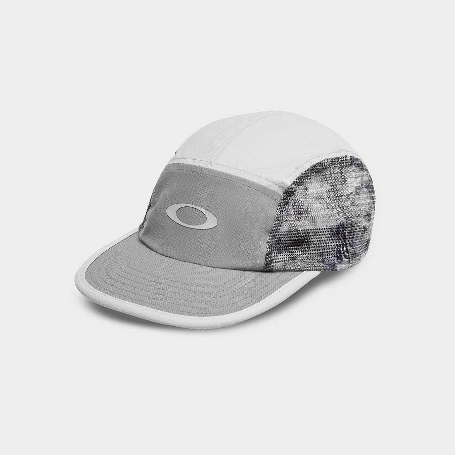 LATITUDE ARC CAP 100