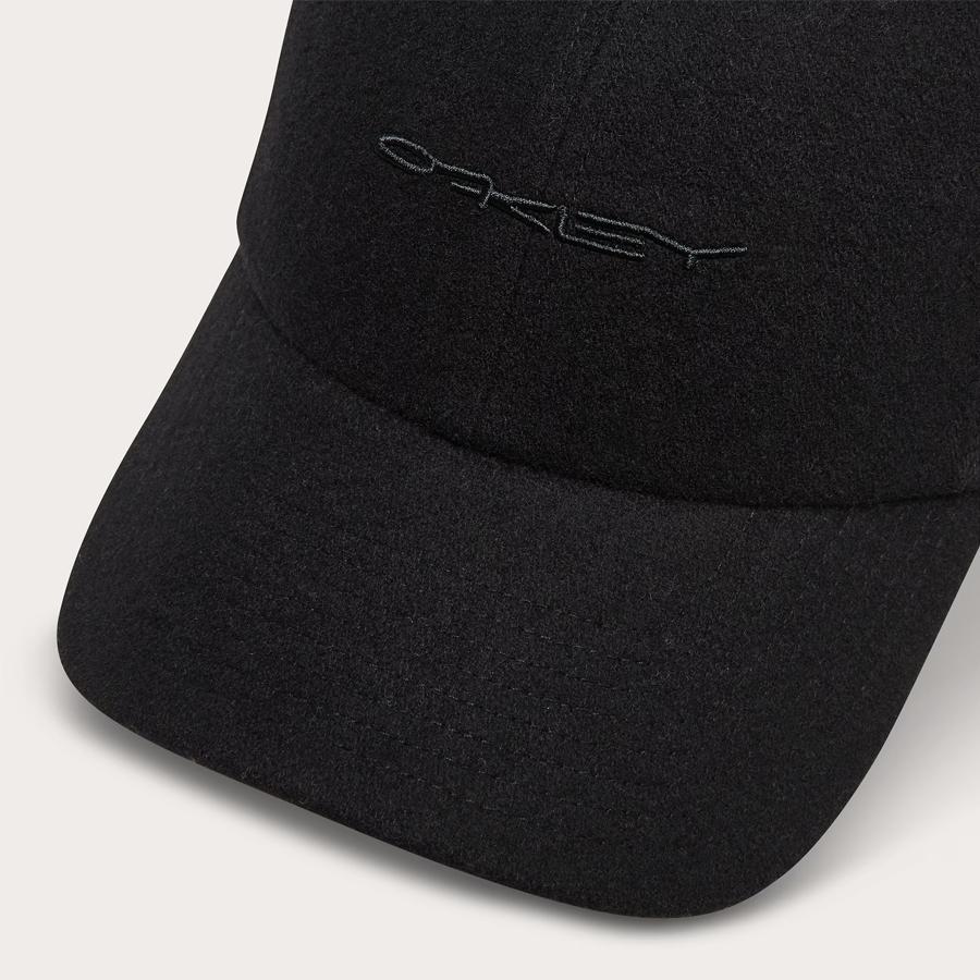 SOHO DAD HAT BLACKOUT