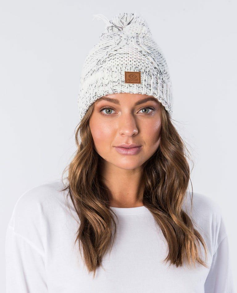 FLECKER POM-POM BEANIE BONE