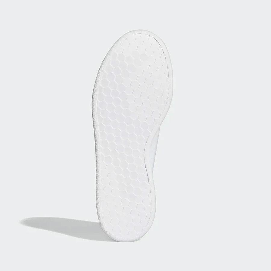 GRAND COURT BASE 2. FTWR WHITE/CORE BLAC