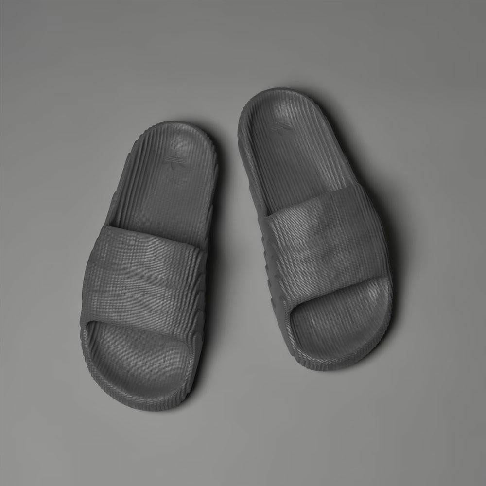 ADILETTE 22 GREFIV/GREFIV/CBLACK