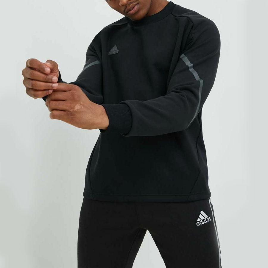 M D4GMDY PR CRW BLACK