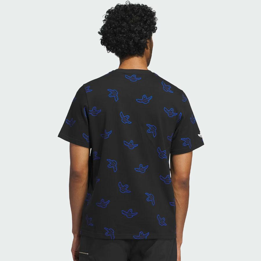 SHMOO AOP TEE BLACK/ROYBLU