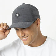 H20 DRI FEATURE SNAPBACK BLACK