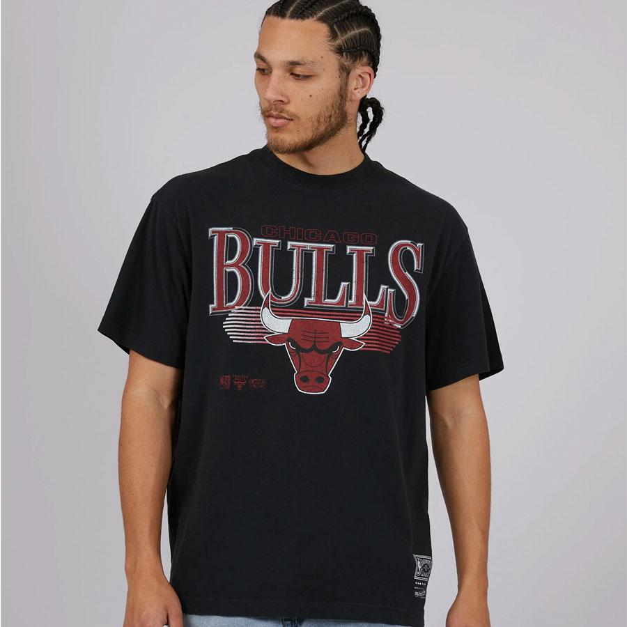 UNDERSCORE TEE BULLS FADED BLACK