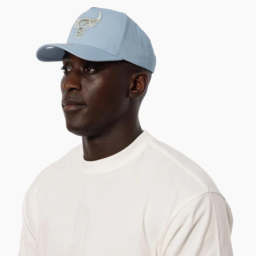 SEASONAL CORE BULL LIGHT BLUE