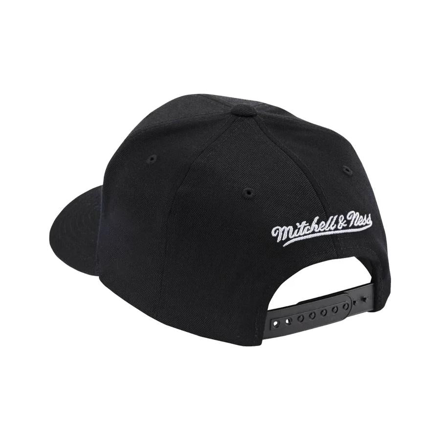 TEAM COLOUR WORDMARK MVP BLACK