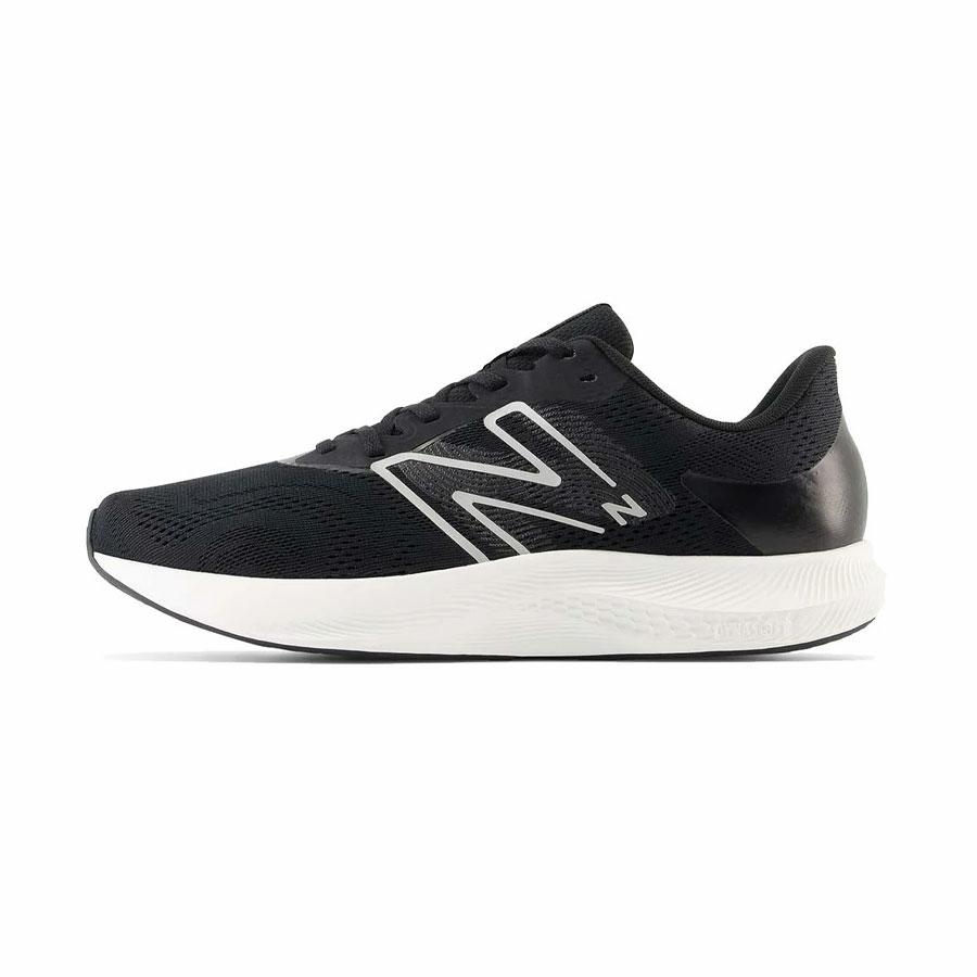 PRO RUN V2 D WIDTH BLACK