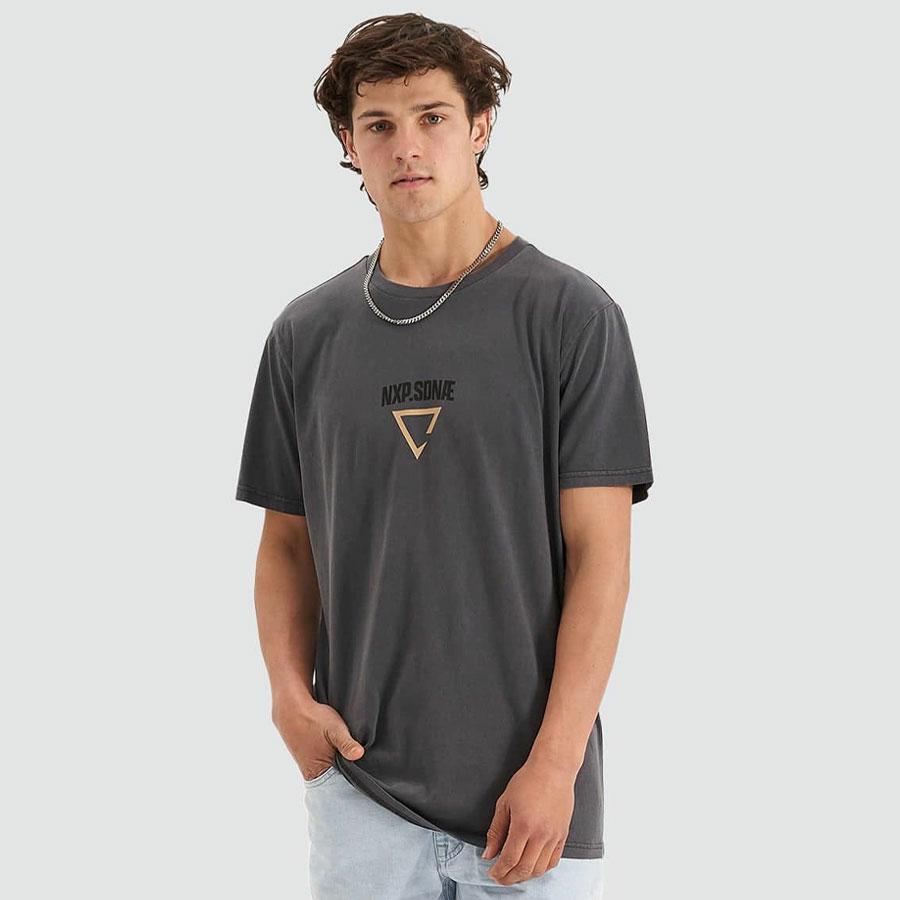 VULTURE CAPE BACK TEE PIGMENT ASPHALT