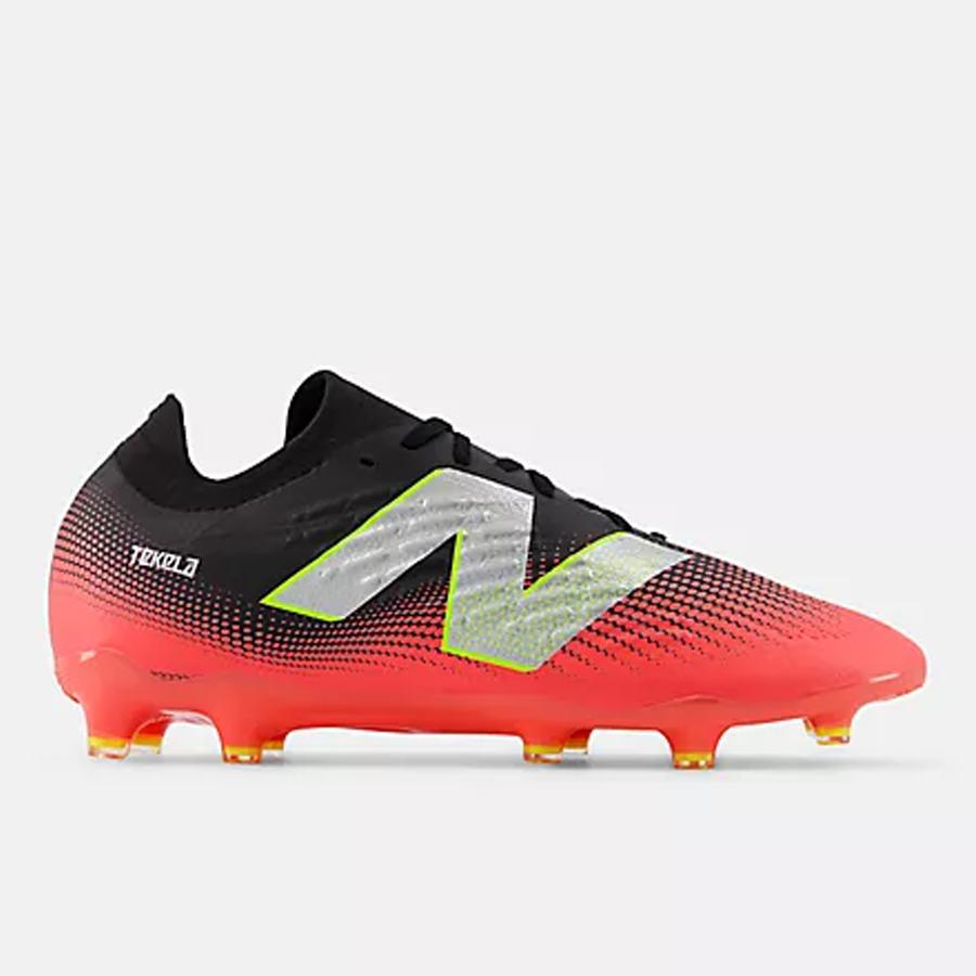 TEKELA MAGIA LOW LACED V4 BLACK