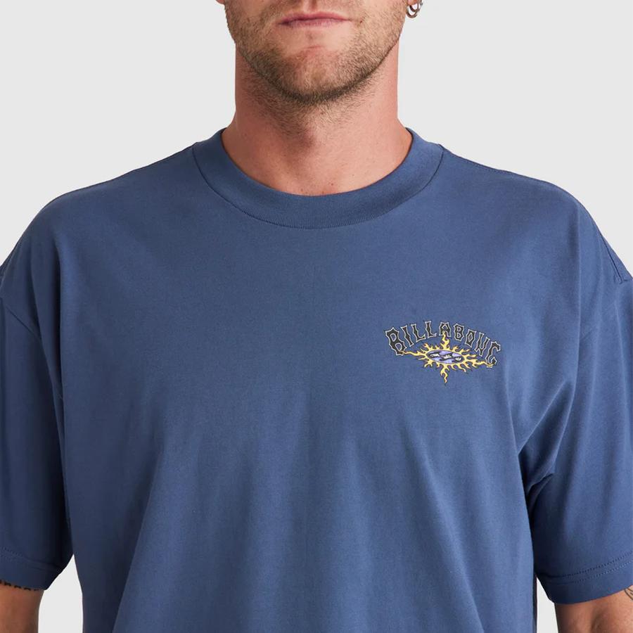FLAME ARCH SS TEE SLATE BLUE