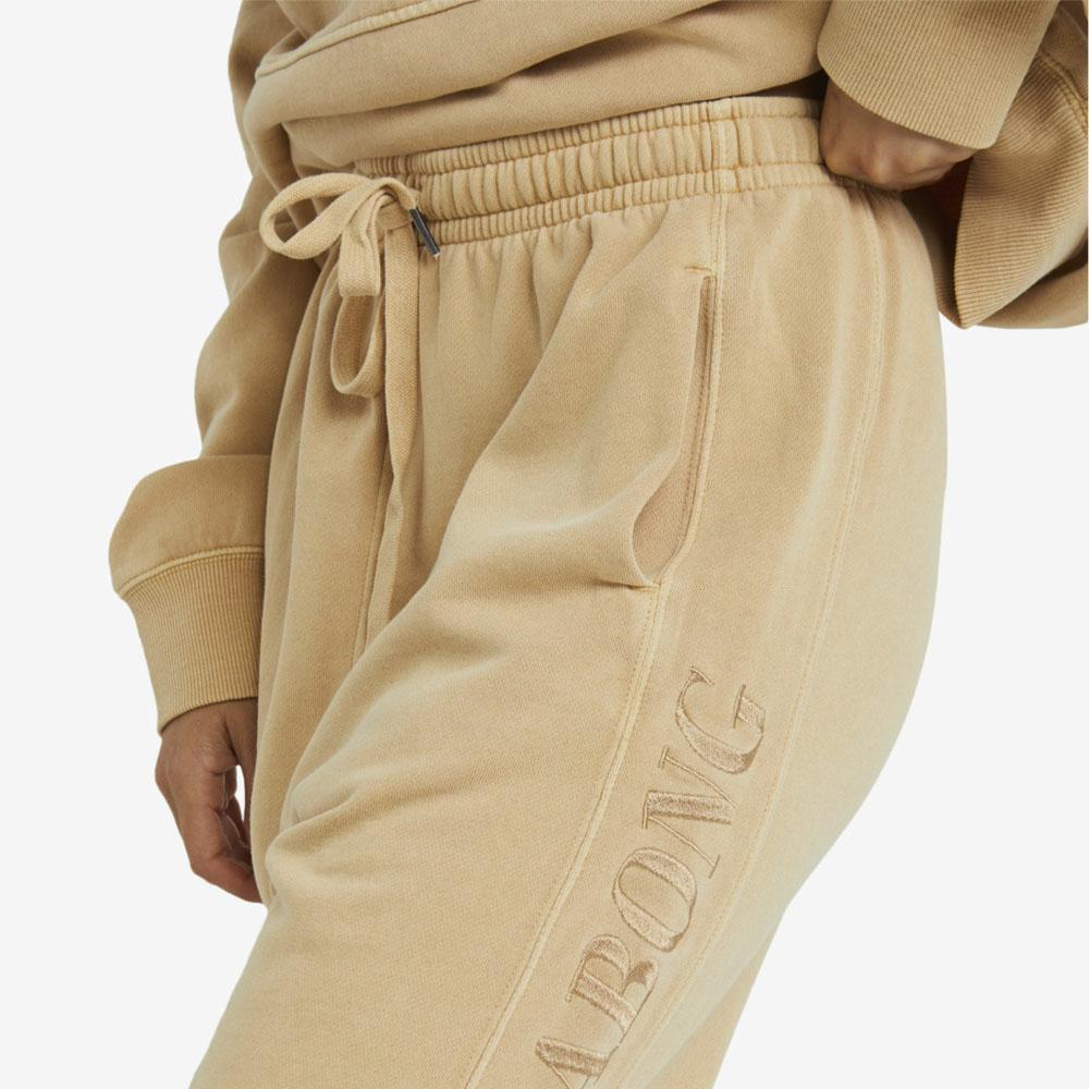 BASELINE TRACKPANT SOFT SAND
