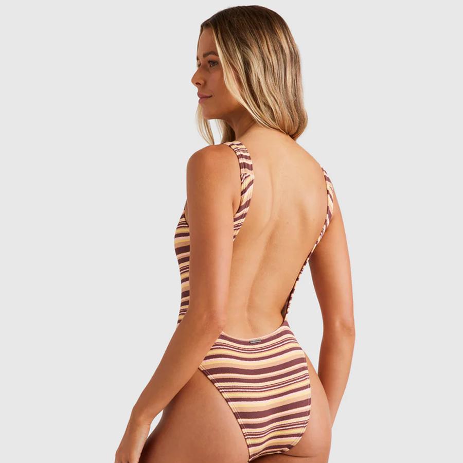 BEACH WAVES SQUARE TANKER CHOC CHIP