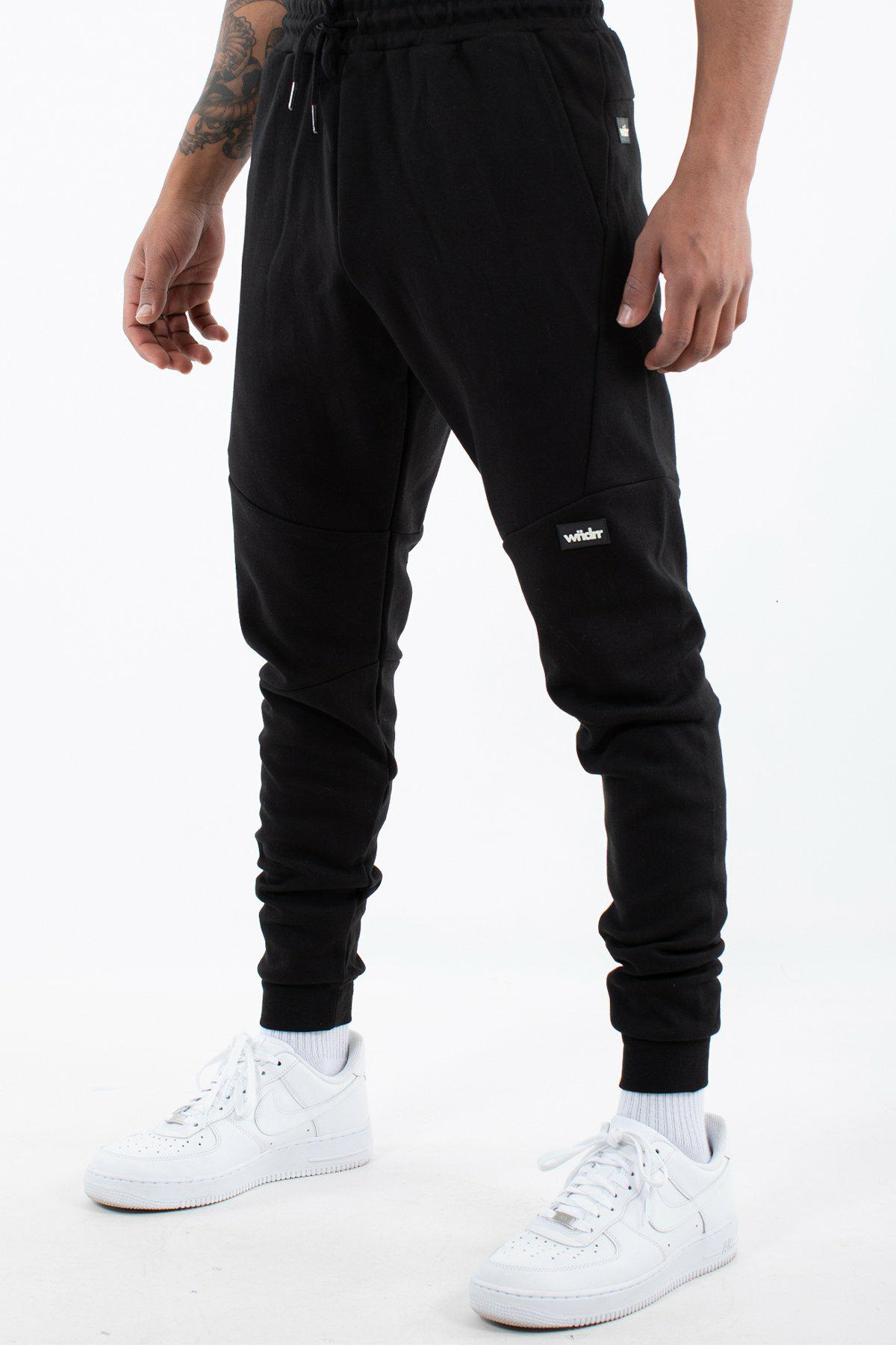 HOXTON V2 TECH TRACKPANT BLACK