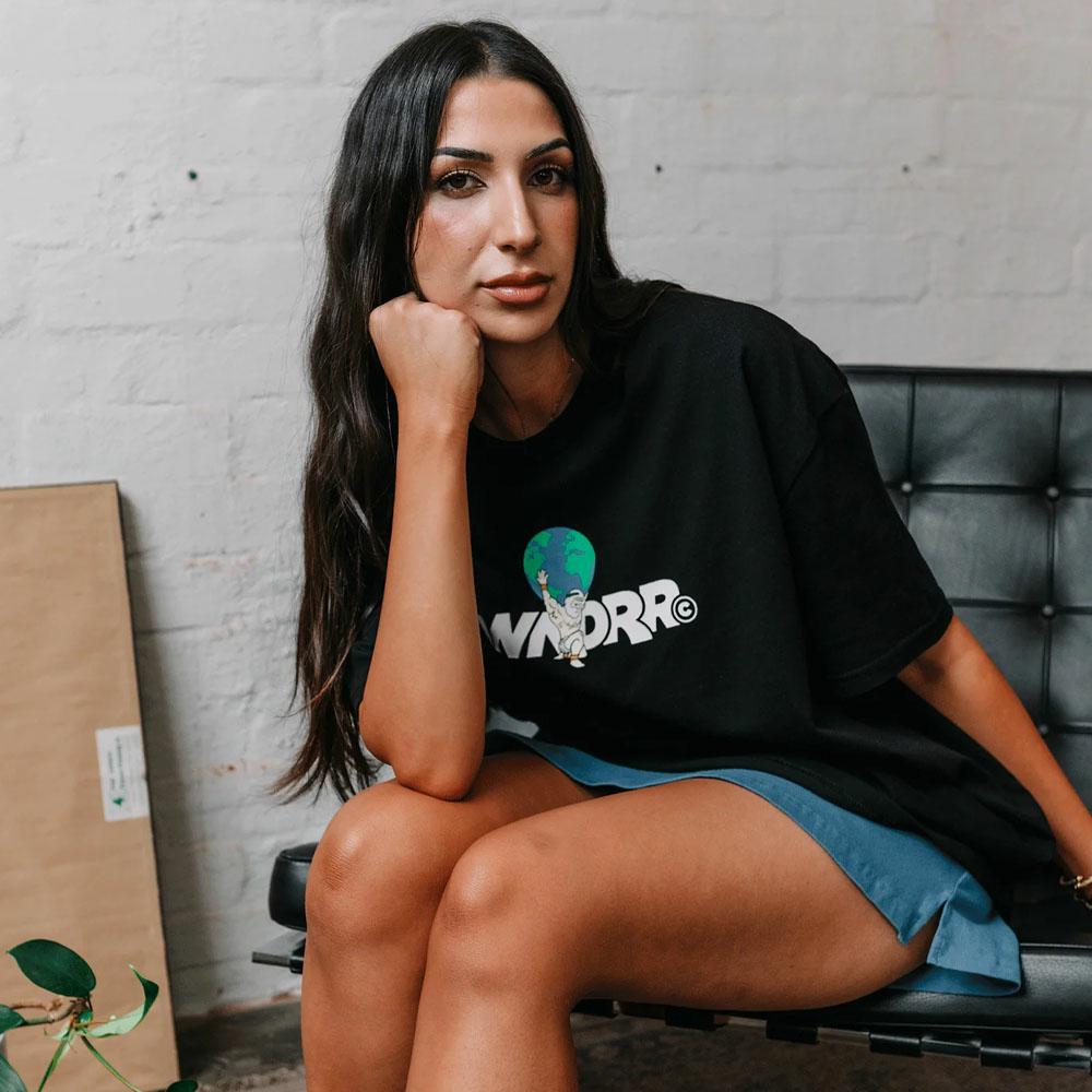 ATLAS BOX FIT TEE BLACK