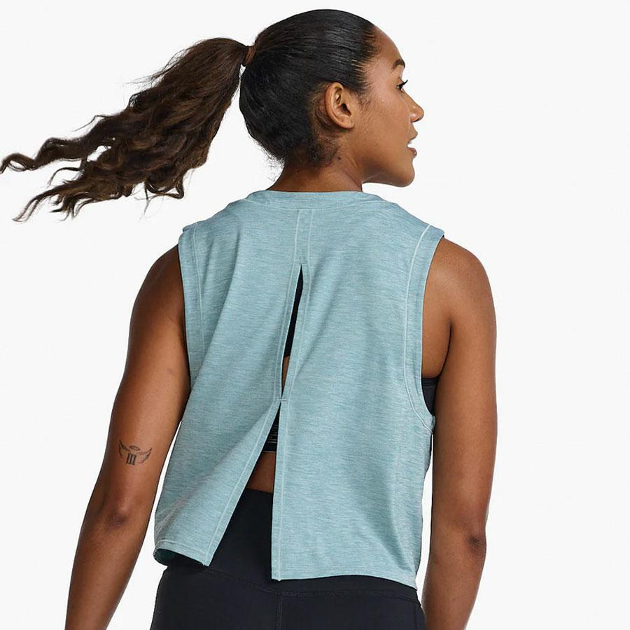 MOTION CROP TANK CHAMBRAY/MOONLIGHT